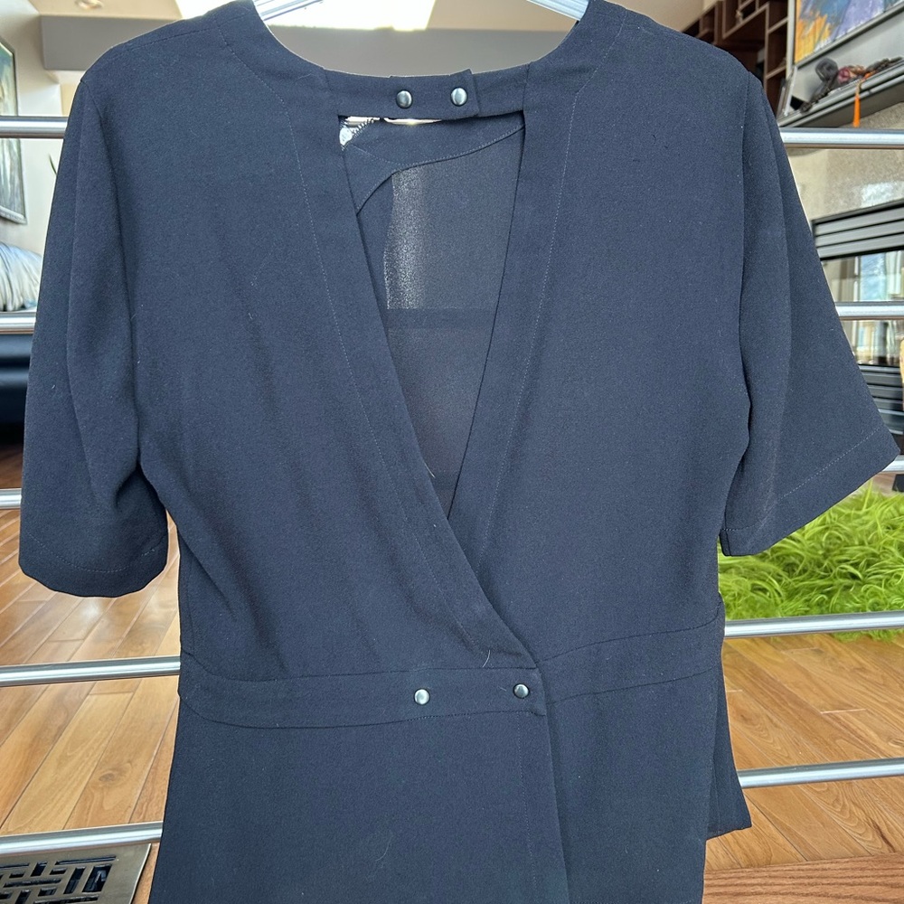 BCBG Black Asymmetrical Ruffled Top - Picture 3 of 4